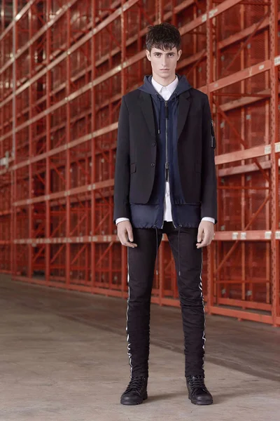 Look 14